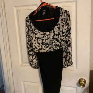 Women’s black and tan dress